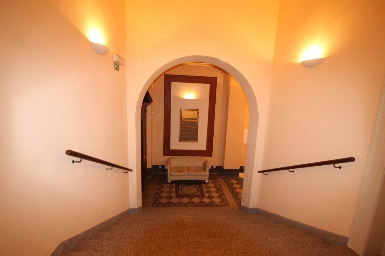 Apartment Halkova 5 Prag Exterior foto