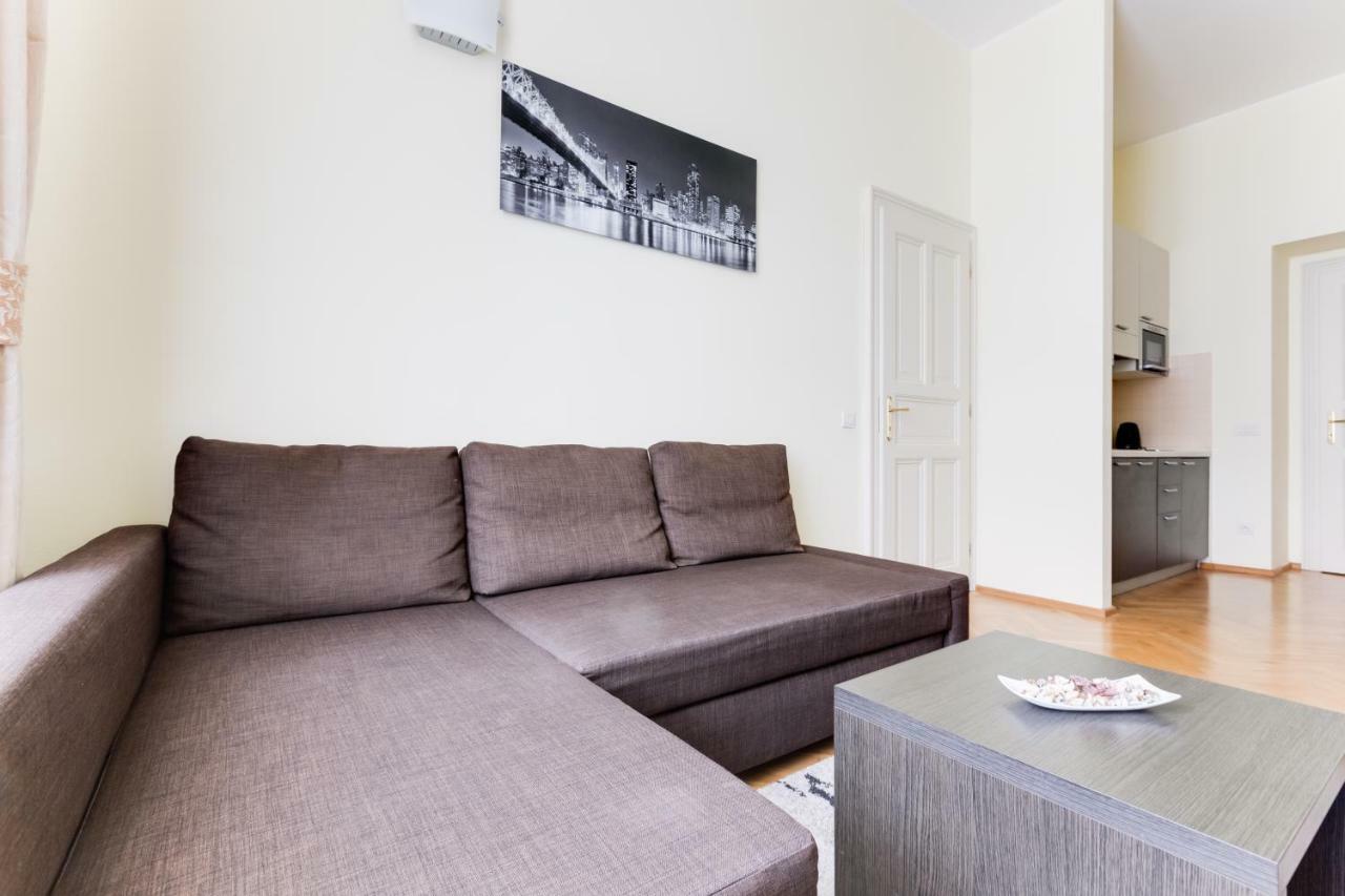 Apartment Halkova 5 Prag Exterior foto